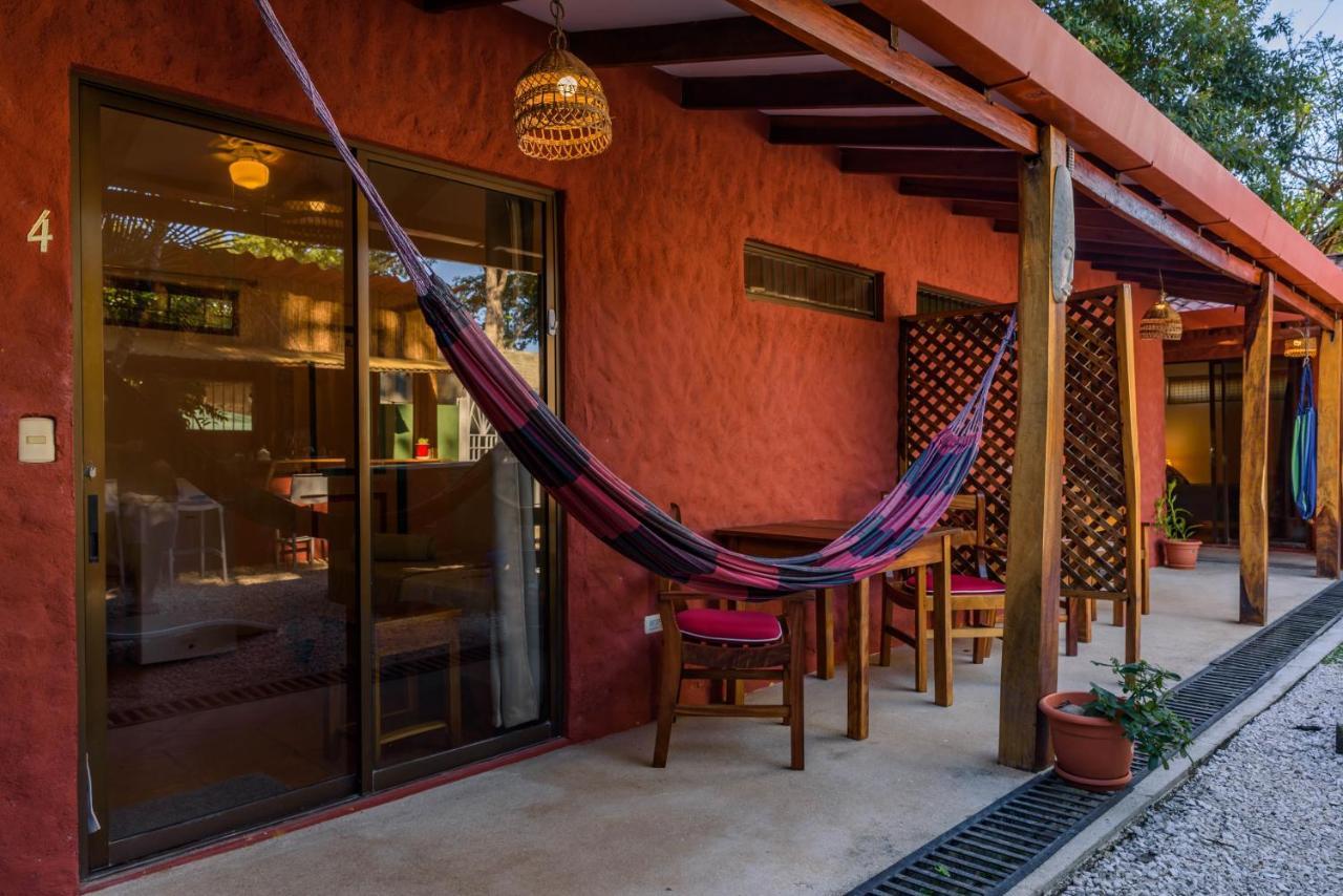 Hotel Mahayana Tamarindo Exterior foto